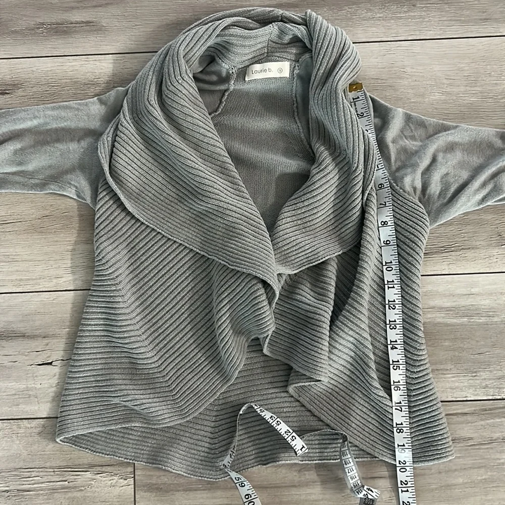 Laurie b. Open front knit cardigan sweater in gray